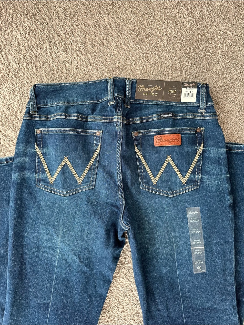 Women’s Wrangler Retro Mar Mid Rise Bootcut Jean - size 32 / 13 - NWT - Picture 3 of 8